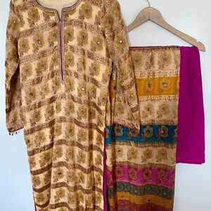 3 piece traditional Pakistani/Indian shalwar kameez dupatta- multi colour